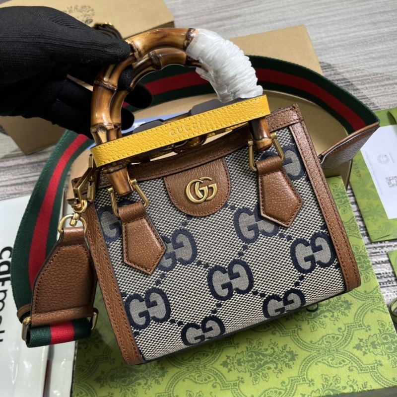 Gvc*1 tote bags